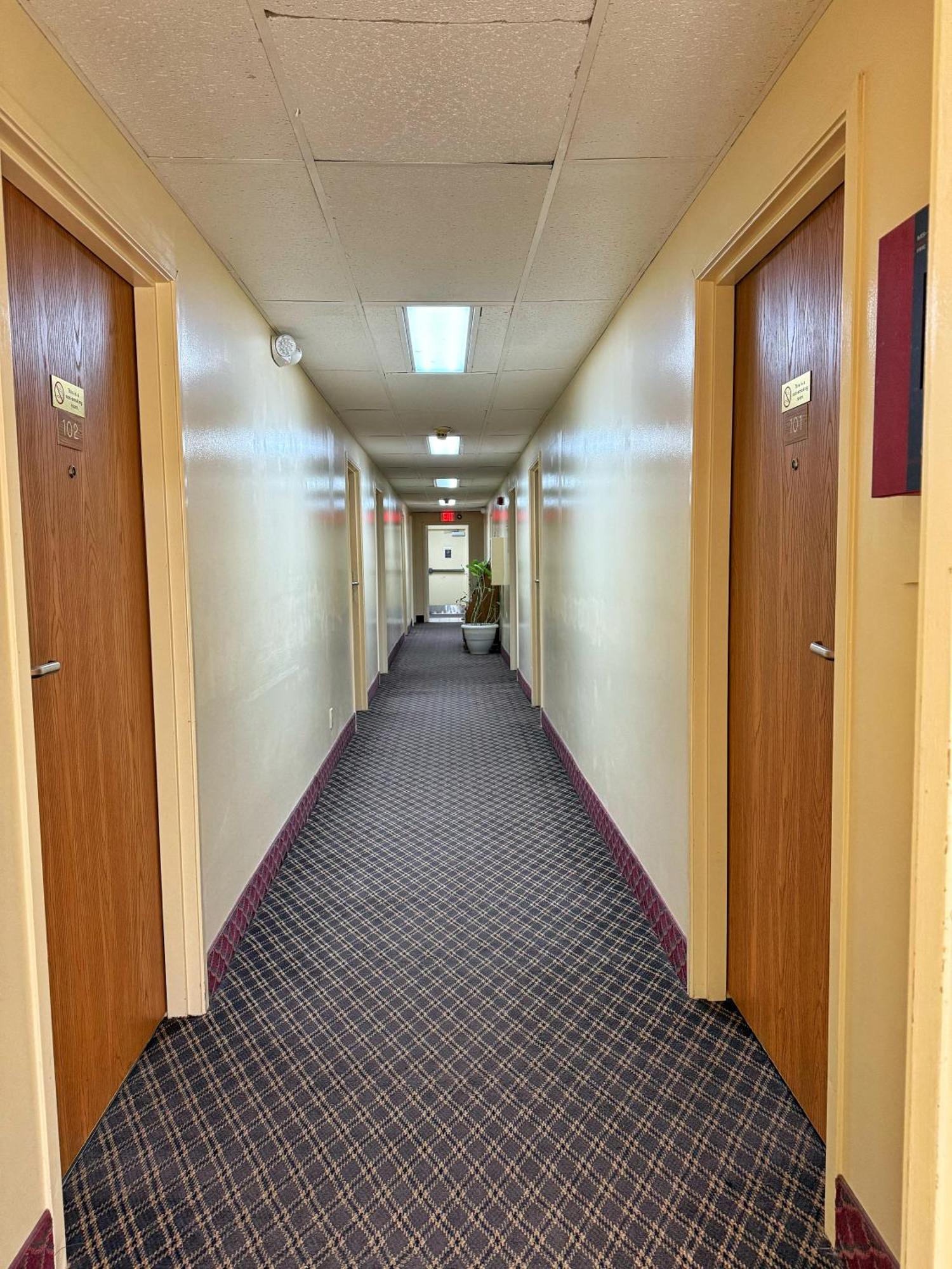 Lake Tree Inn & Suites Marion Zewnętrze zdjęcie