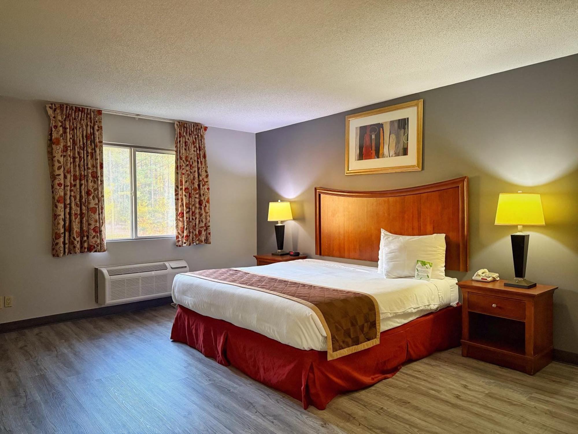 Lake Tree Inn & Suites Marion Zewnętrze zdjęcie