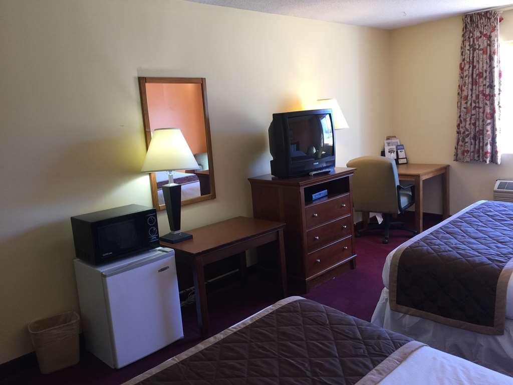 Lake Tree Inn & Suites Marion Pokój zdjęcie